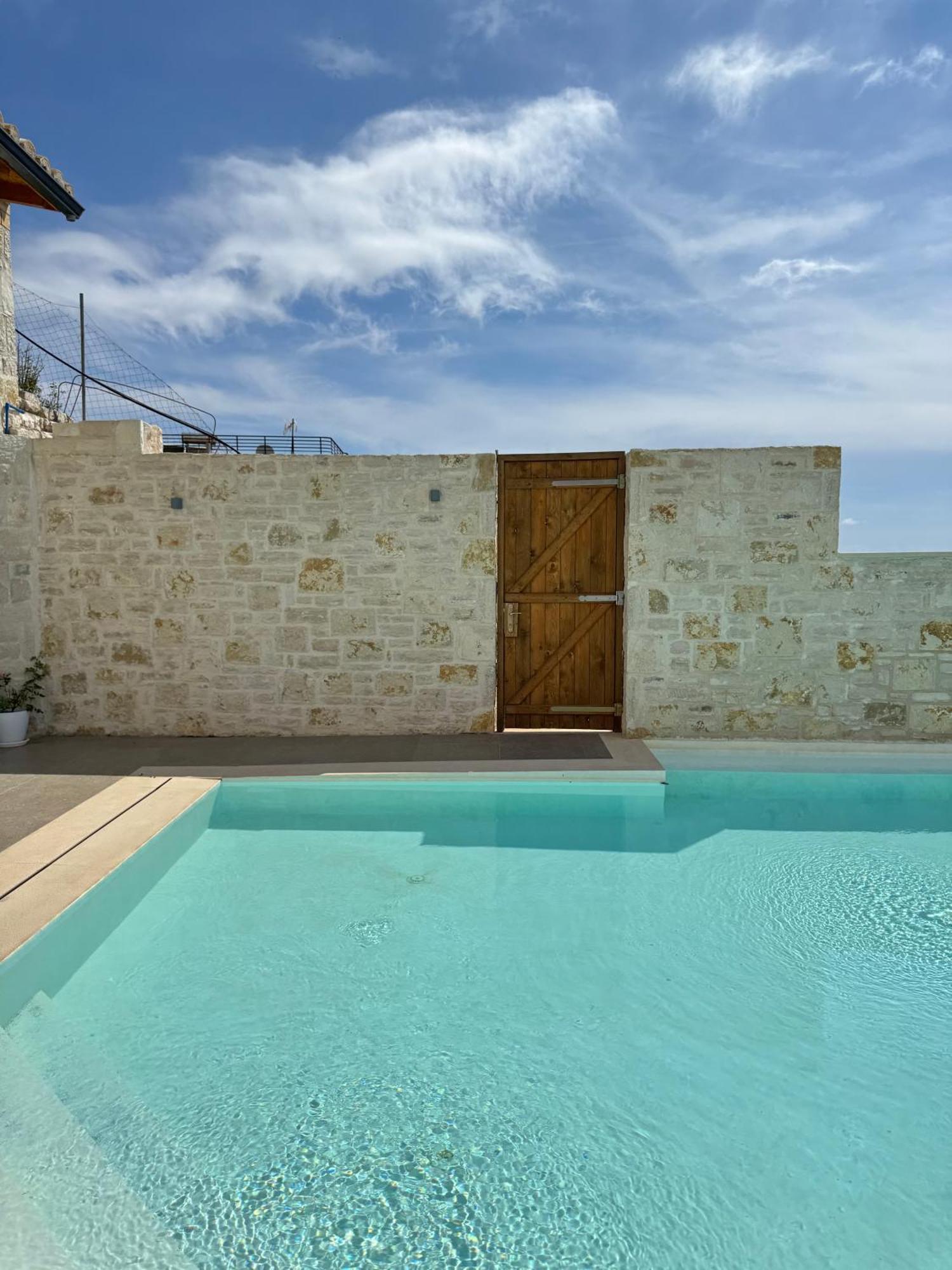 Appartement Argileos
